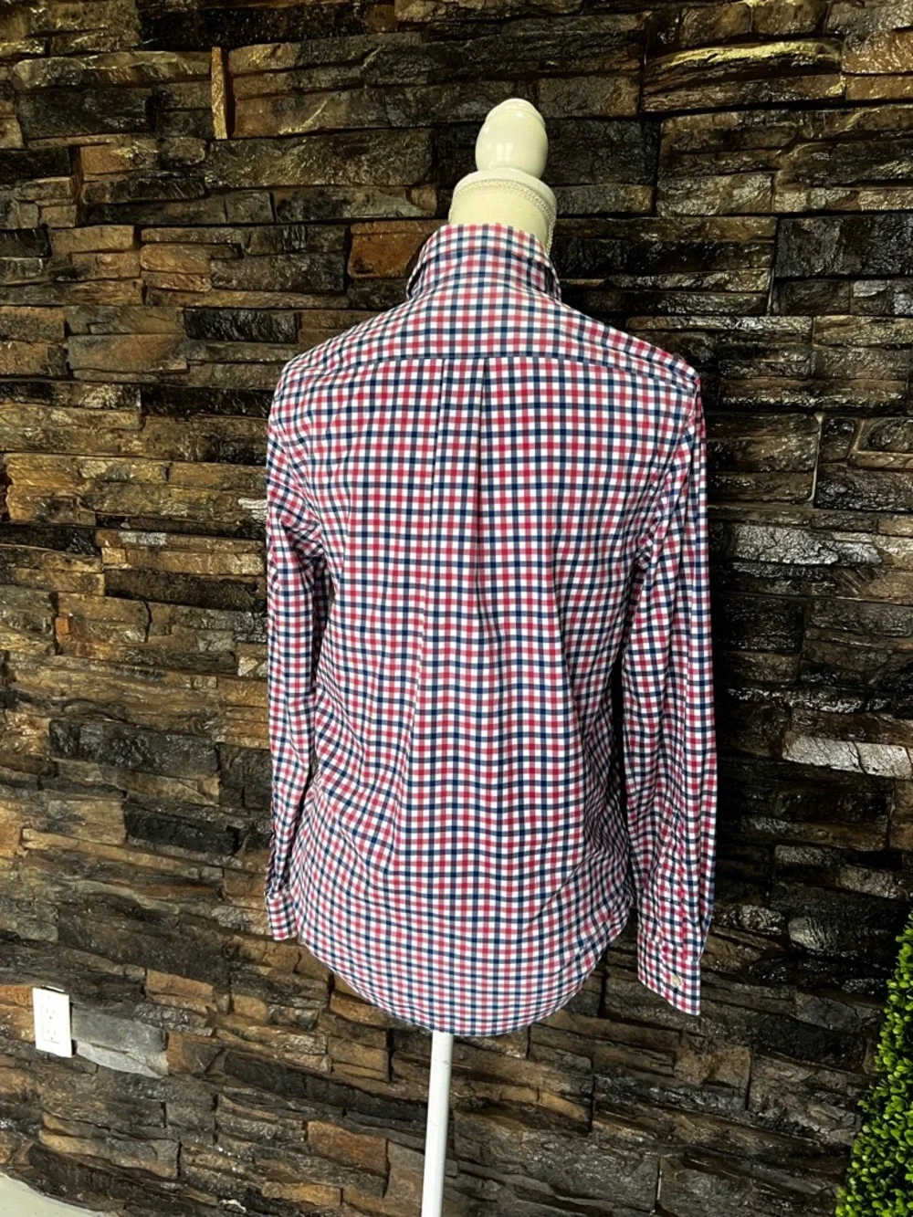 Vineyard Vines Pink and Navy Gingham Button-Down Shirt 🐋 - Picture 5 of 11